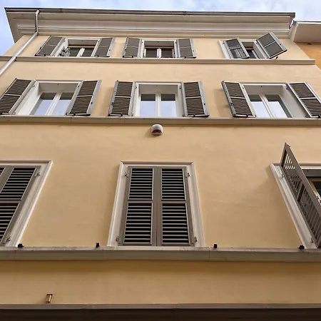 아파트 Small Luxury In Centro Storico *